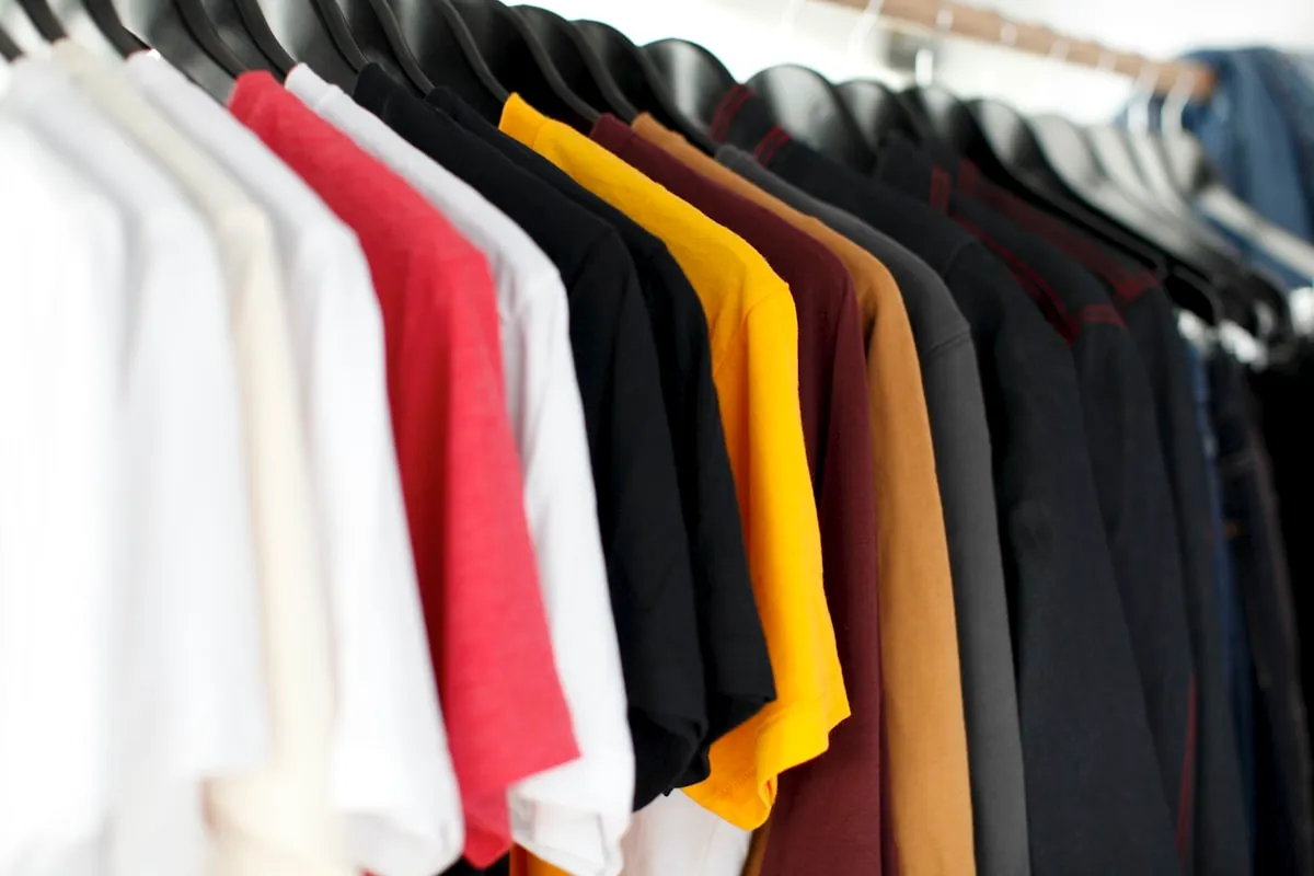 Bảo Quản Quần Áo Vintage Đúng Cách